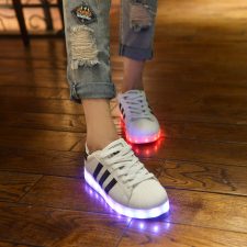 Comprar Zapatillas con luces, ¿dónde comprar?