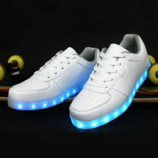 Comprar Zapatillas con luces en la suela